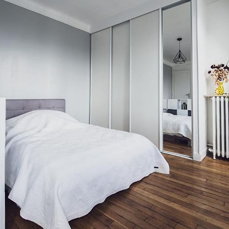 Superb Bright Studio Next To The Seine Lägenhet Paris Exteriör bild