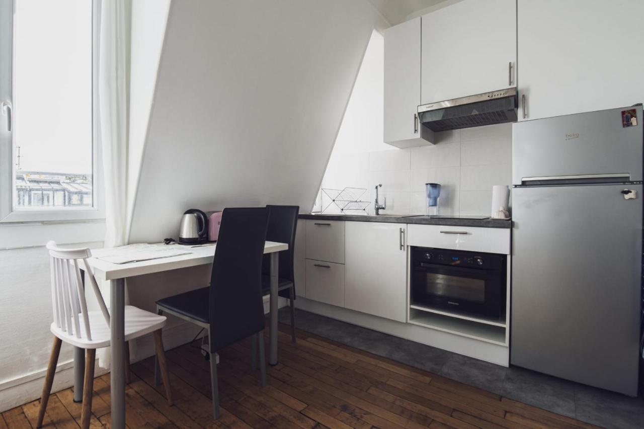 Superb Bright Studio Next To The Seine Lägenhet Paris Exteriör bild