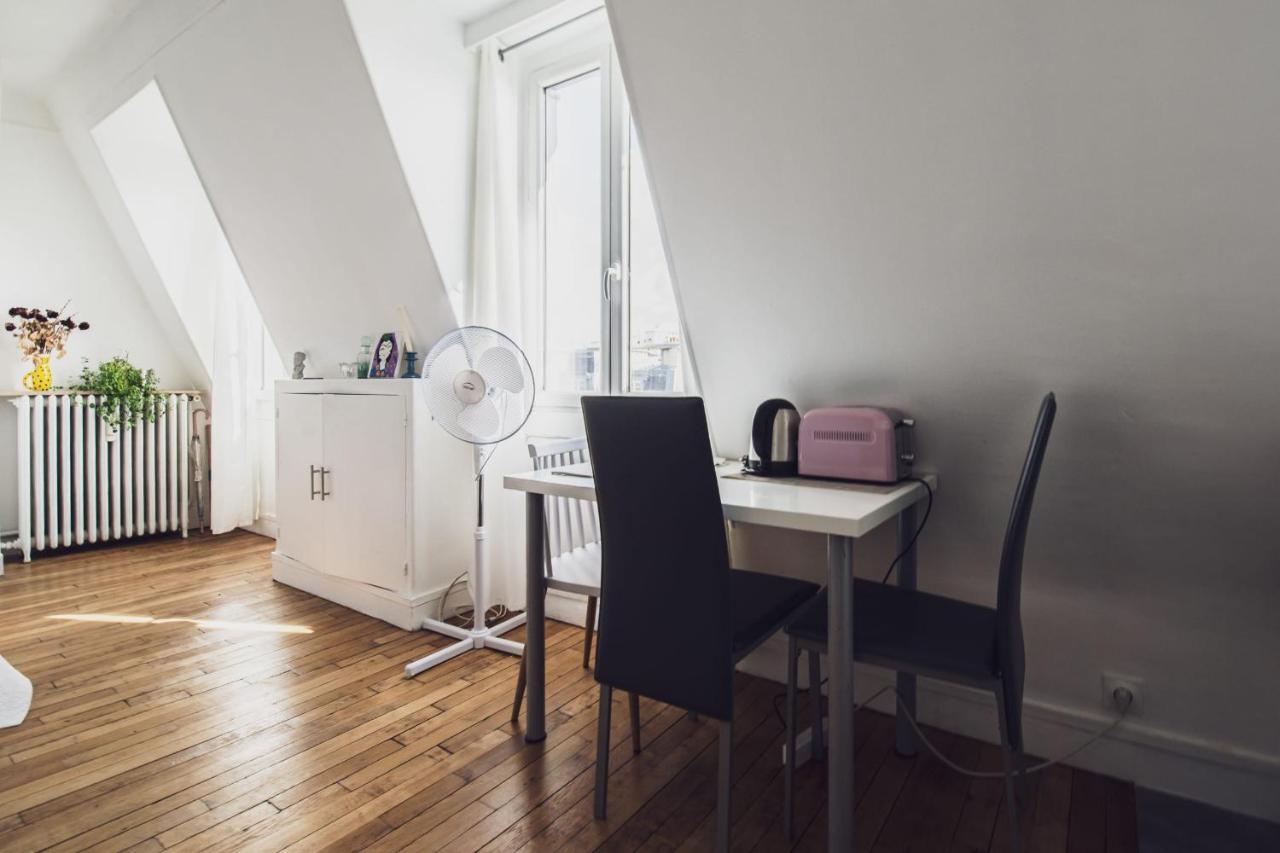 Superb Bright Studio Next To The Seine Lägenhet Paris Exteriör bild